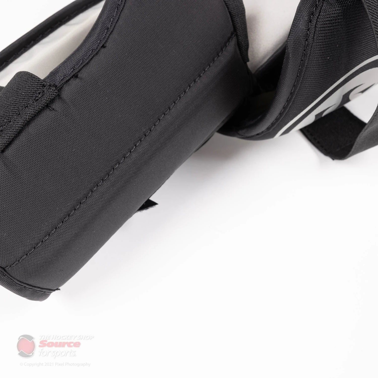 Warrior Ritual X3 E+ Intermediate Goalie Knee Pads - Image 6