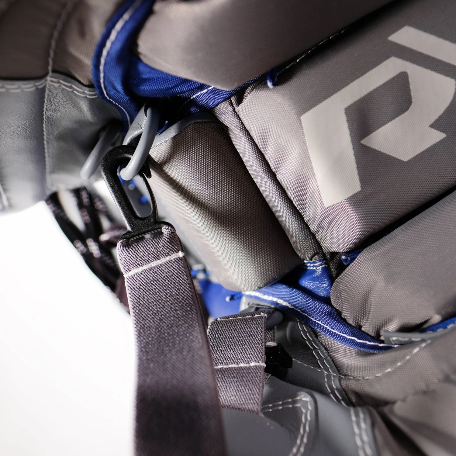 Warrior Ritual GT2 Classic Intermediate Goalie Leg Pads - Image 10