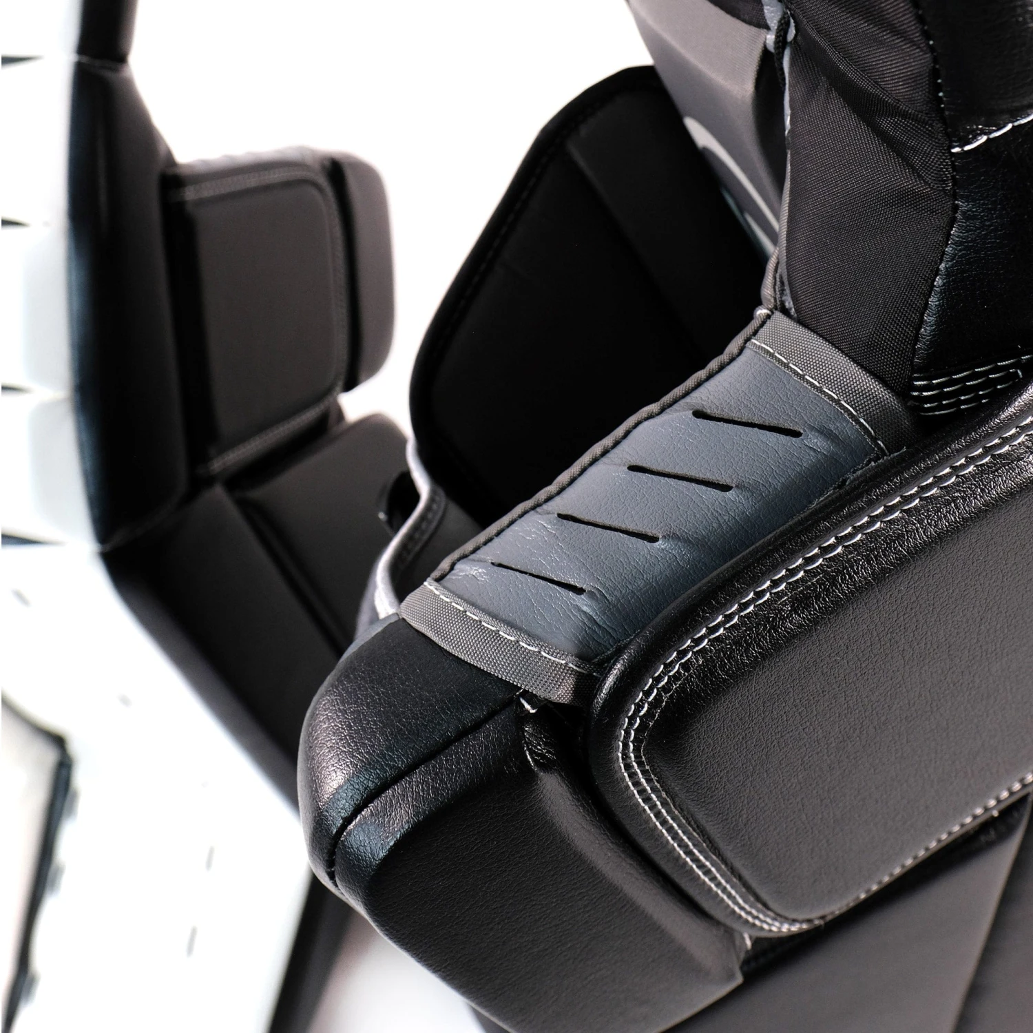 Warrior Ritual GT2 Classic Senior Goalie Leg Pads - Image 8