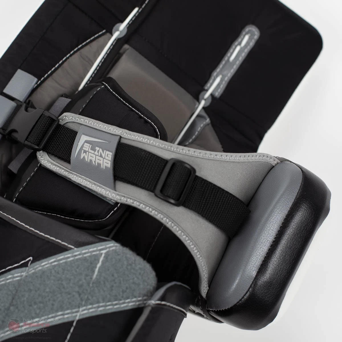 Warrior Ritual GT2 Intermediate Goalie Leg Pads - Image 6